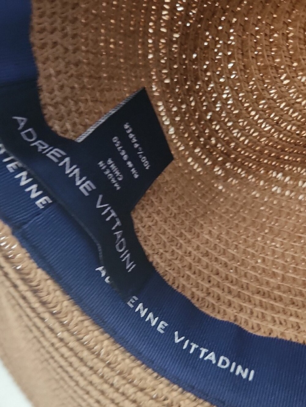 Adrienne Vittadini KIMONO &  Hat SET with Black and Taupe Geometric pattern - Picture 5 of 6